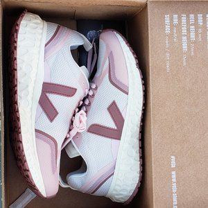 Veja Condor Women's Running Shoes New in Box